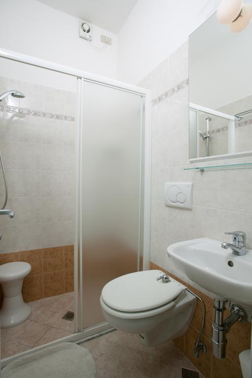 Hotel Globus Cesena Ruang foto